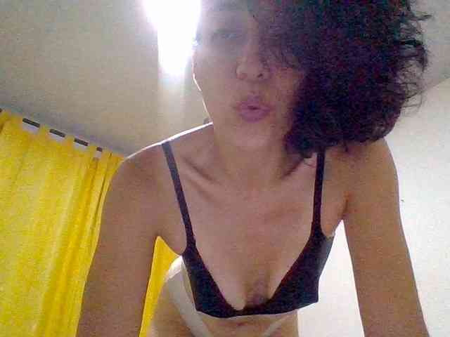 TanniaMarquez webcam