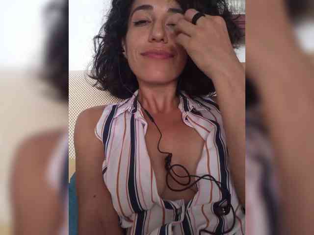 TanniaMarquez webcam