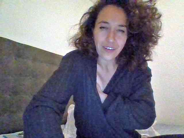 TanniaMarquez Live Webcam on {site_name}