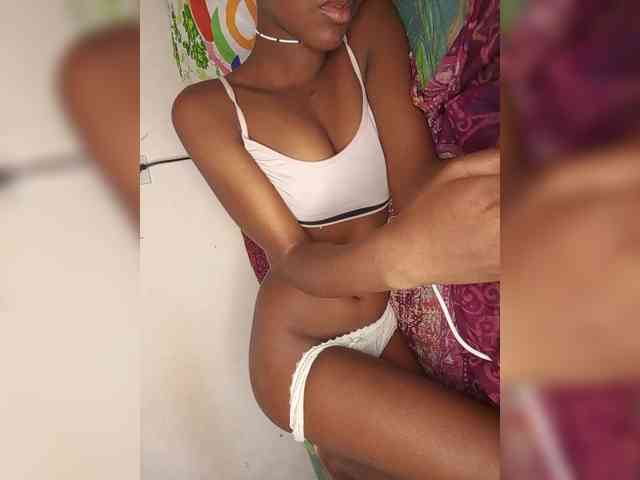 BlackGirl95 webcam