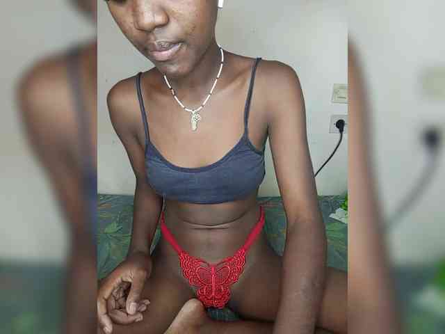 BlackGirl95 webcam