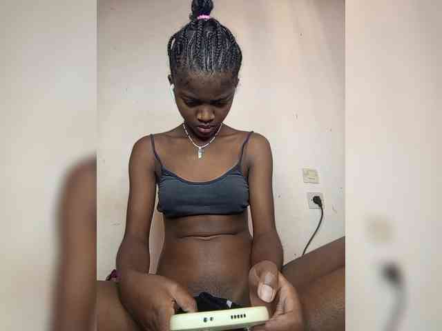 BlackGirl95 webcam