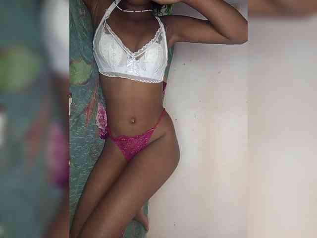 BlackGirl95 webcam