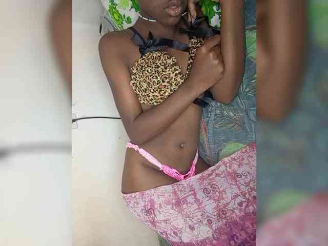 BlackGirl95 webcam