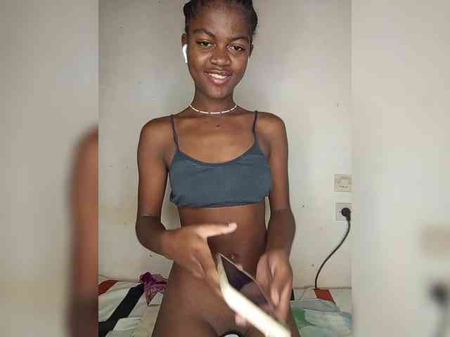 BlackGirl95 webcam