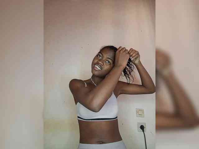 Модель: BlackGirl95