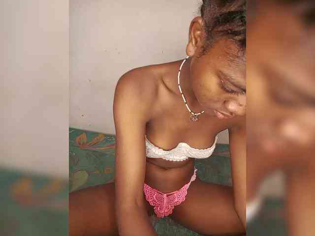 BlackGirl95 webcam