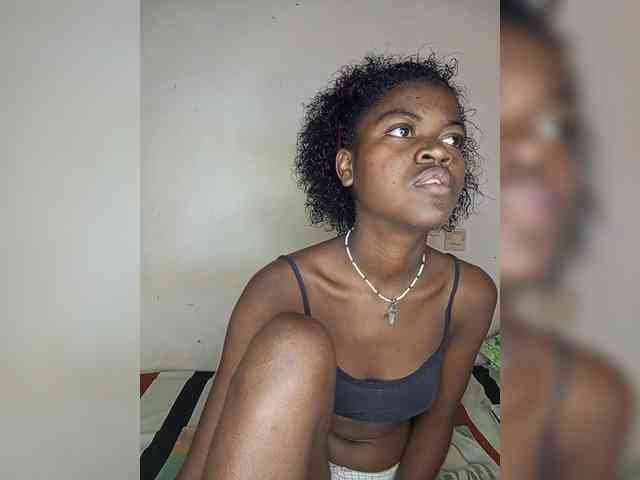 BlackGirl95 webcam