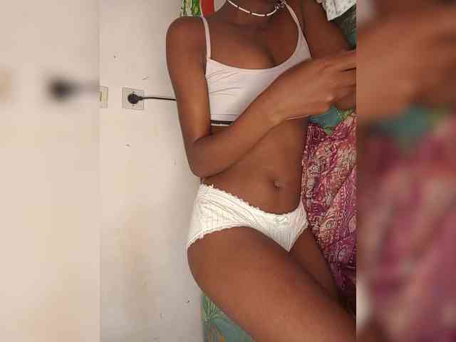 BlackGirl95 webcam