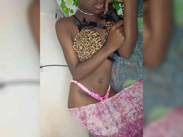 BlackGirl95 webcam