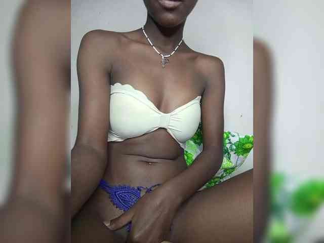 BlackGirl95 webcam