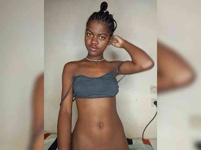 BlackGirl95 webcam