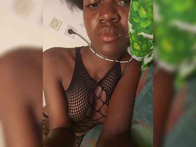 BlackGirl95 webcam