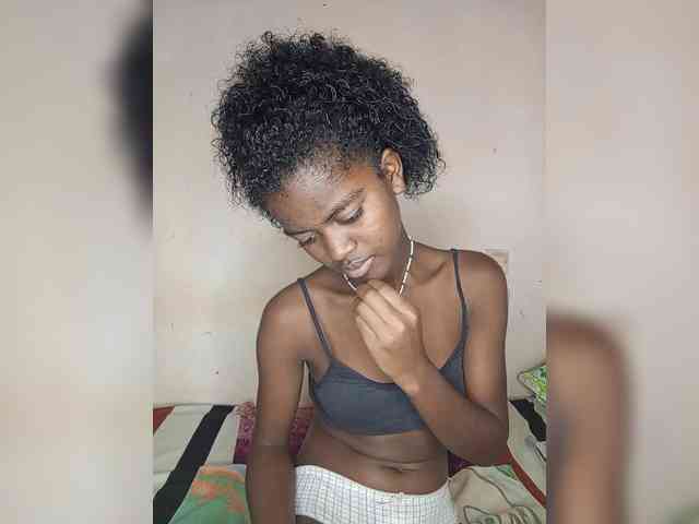 BlackGirl95 webcam