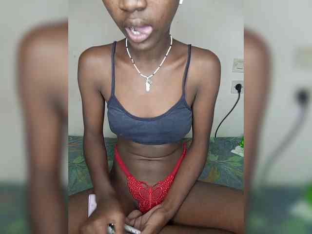 BlackGirl95 webcam