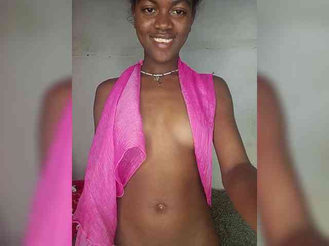 BlackGirl95 webcam