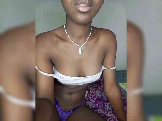 BlackGirl95 webcam