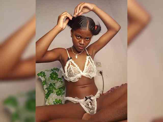 BlackGirl95 webcam