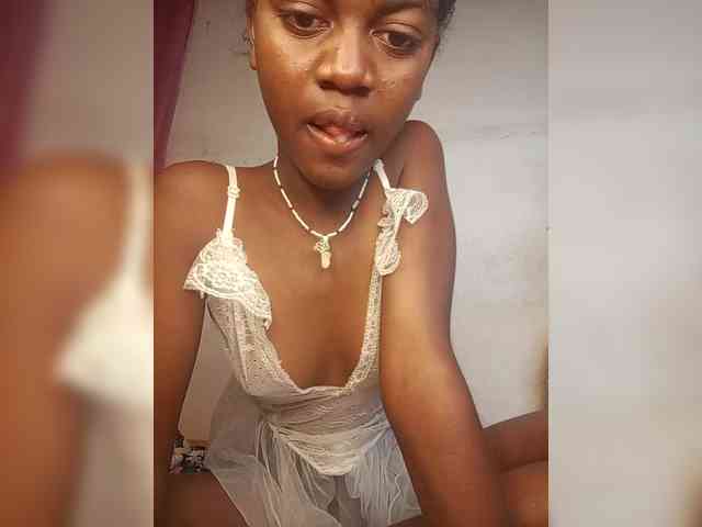 BlackGirl95 webcam