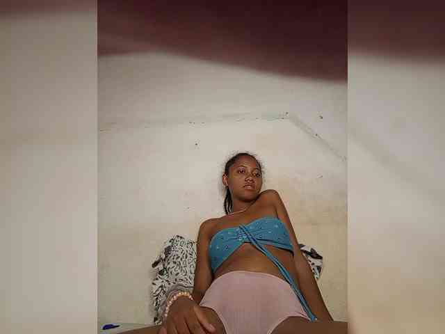 SexyDoll3 webcam
