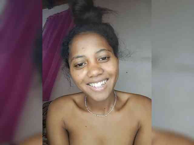 SexyDoll3 webcam