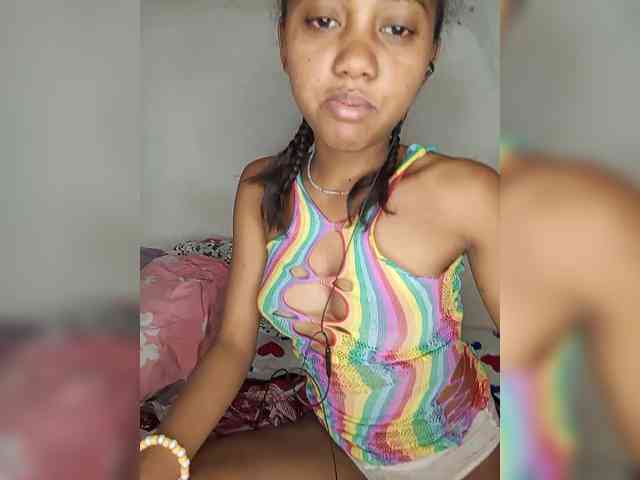 SexyDoll3 webcam