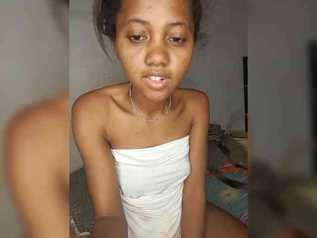 SexyDoll3 webcam
