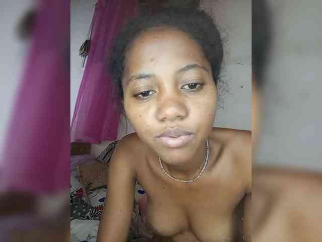 SexyDoll3 webcam