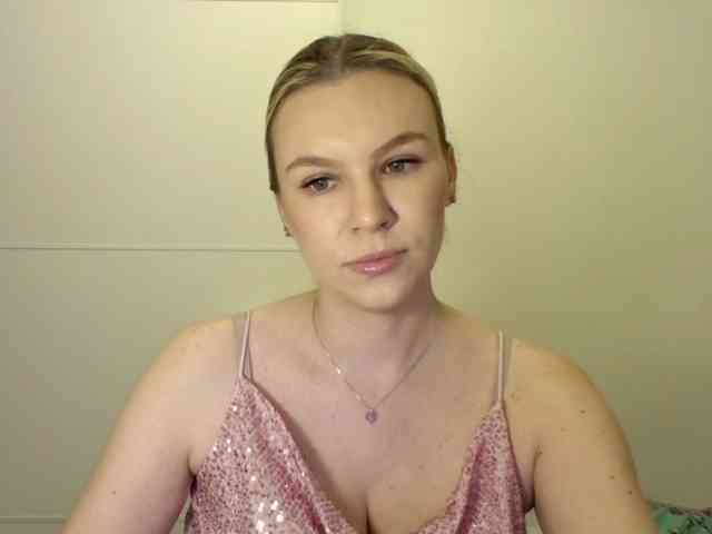 SadieCute webcam