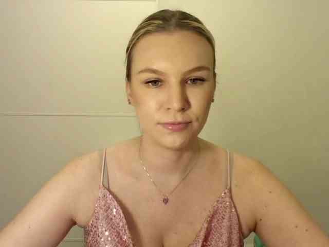 SadieCute webcam