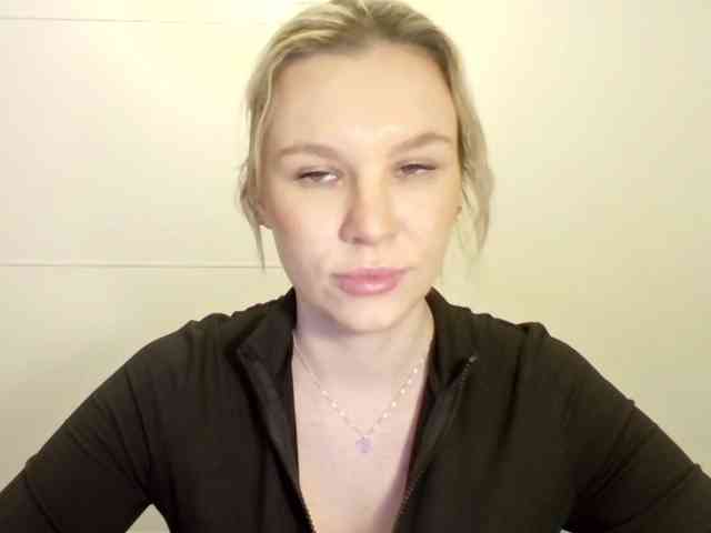 SadieCute webcam