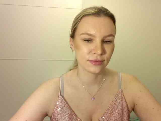 SadieCute webcam