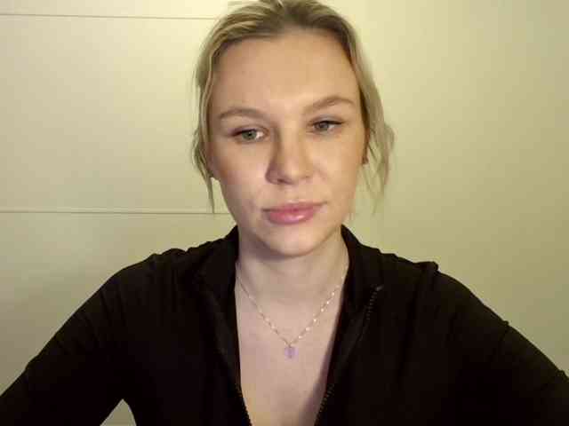 SadieCute webcam