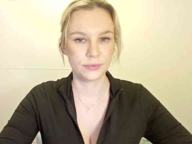 SadieCute webcam