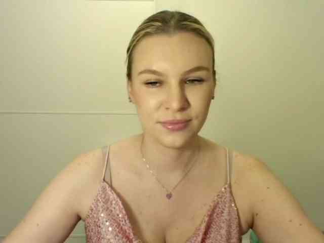 SadieCute webcam