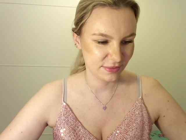 SadieCute webcam