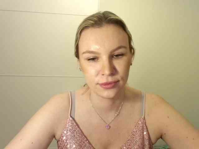 SadieCute webcam