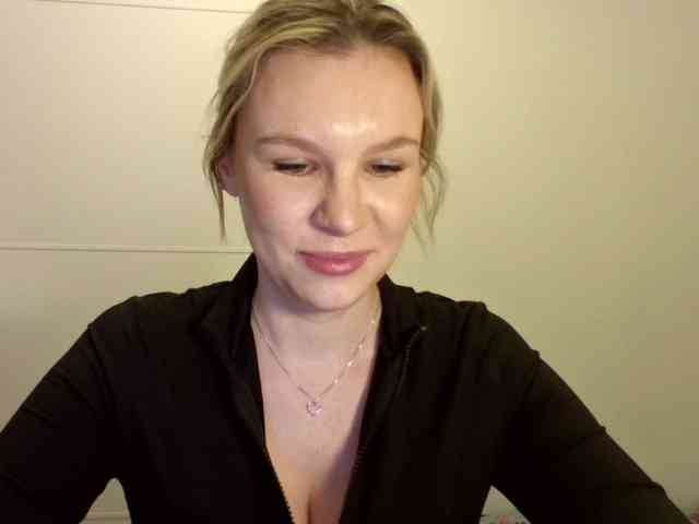 SadieCute webcam