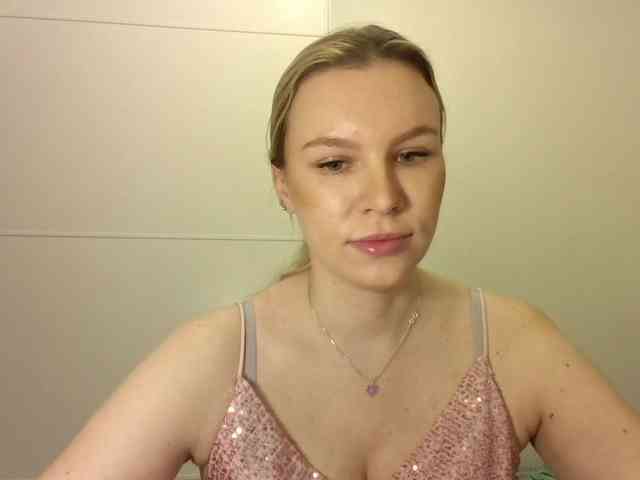 SadieCute webcam
