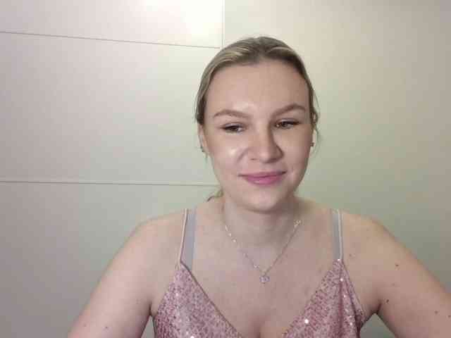 SadieCute webcam