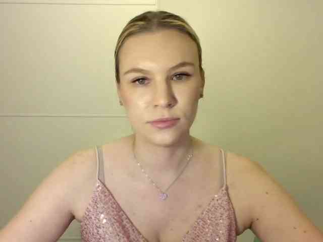 SadieCute webcam
