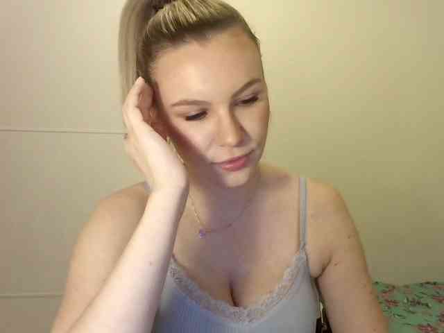 SadieCute webcam