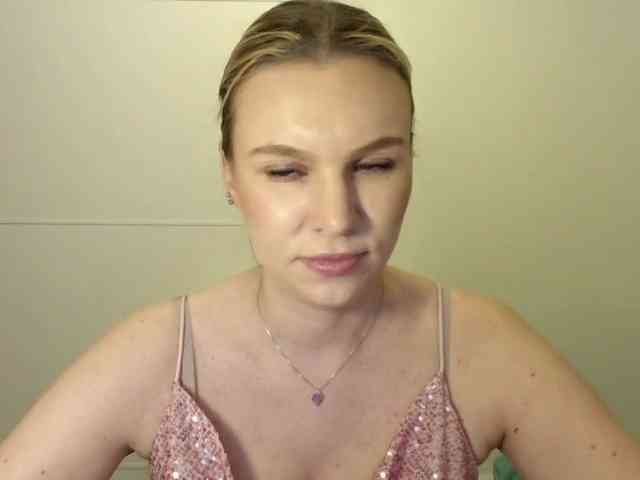 SadieCute webcam