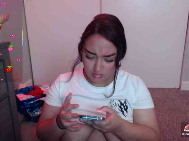 nikkigg003 webcam