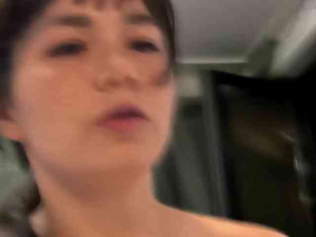 Realmilfwithbigbody webcam