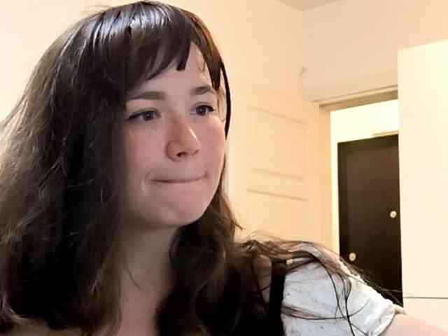 Realmilfwithbigbody webcam