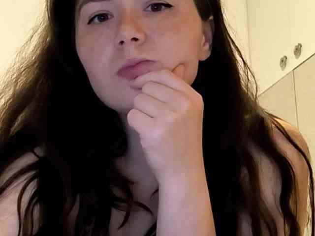 online cam chat LianaTeacher