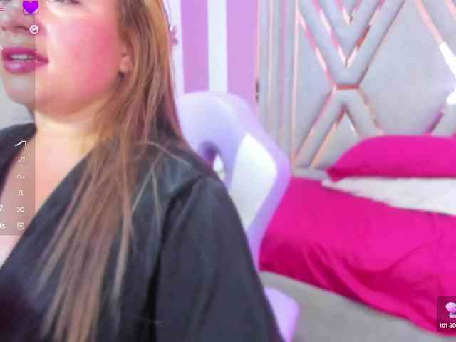 striptease online SAMARA-CRUZ