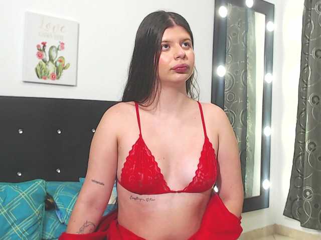  Nicolane-Palmer1 chat room