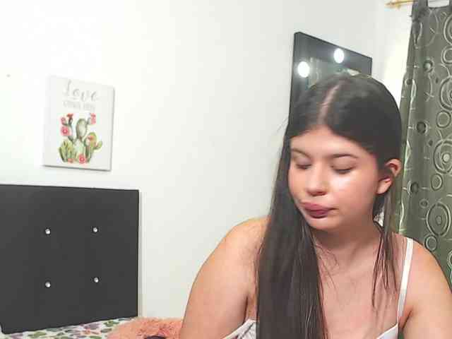 Nicolane-Palmer1 webcam